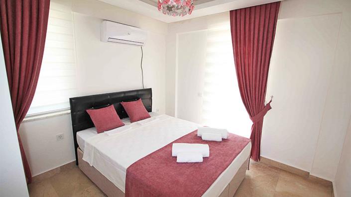 Image No.20-6 Bed Villa / Detached for sale