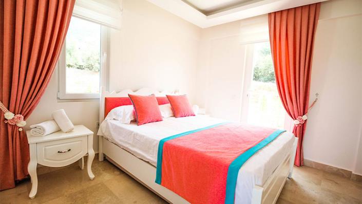 Image No.19-6 Bed Villa / Detached for sale