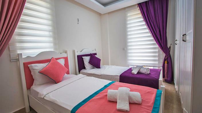 Image No.23-6 Bed Villa / Detached for sale