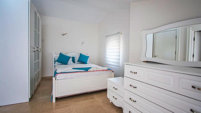 Image No.22-6 Bed Villa / Detached for sale