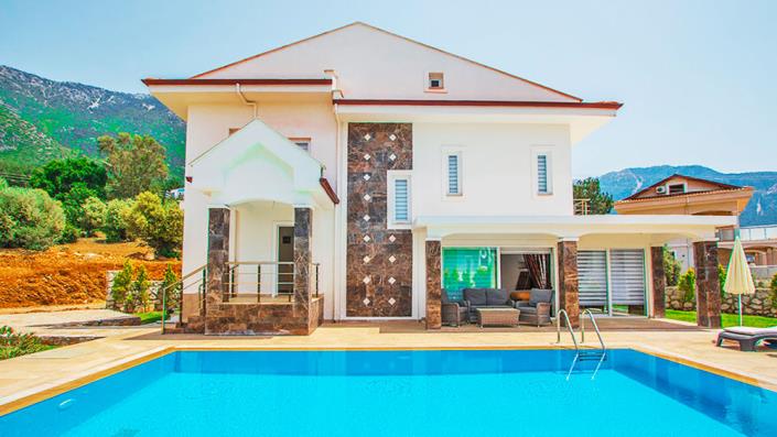 Image No.5-6 Bed Villa / Detached for sale