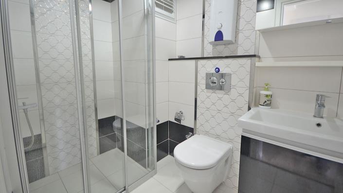 Image No.12-2 Bed Apartment for sale