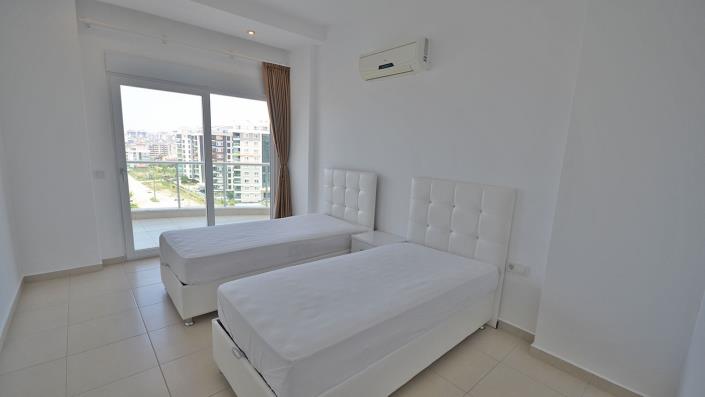 Image No.19-2 Bed Apartment for sale