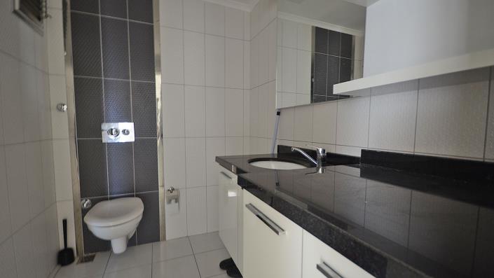 Image No.21-2 Bed Apartment for sale