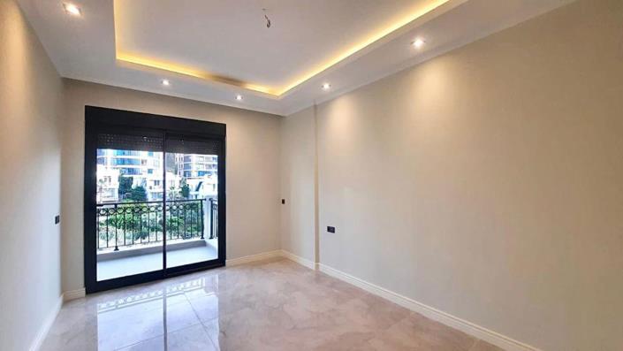 Image No.33-1 Bed Apartment for sale