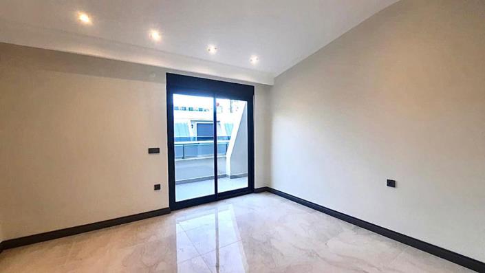 Image No.29-1 Bed Apartment for sale