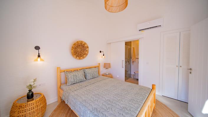 Image No.15-2 Bed Villa for sale