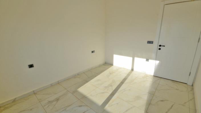 Image No.18-3 Bed Penthouse for sale