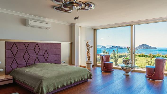 Image No.13-4 Bed Villa for sale