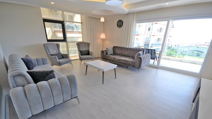 Image No.8-3 Bed Apartment for sale