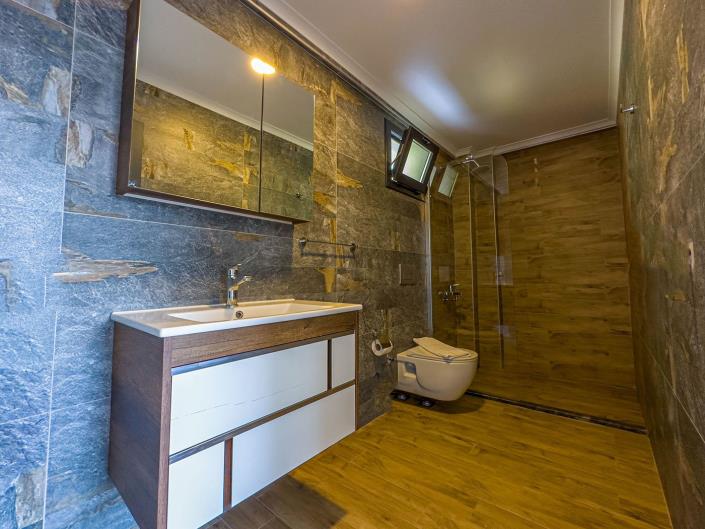 Image No.11-4 Bed Villa / Detached for sale