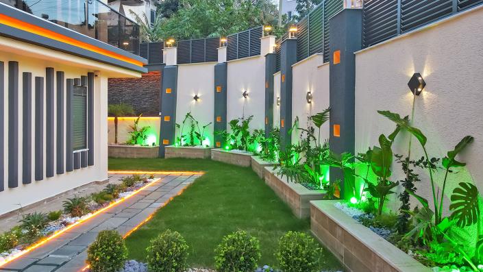 Image No.9-5 Bed Villa / Detached for sale