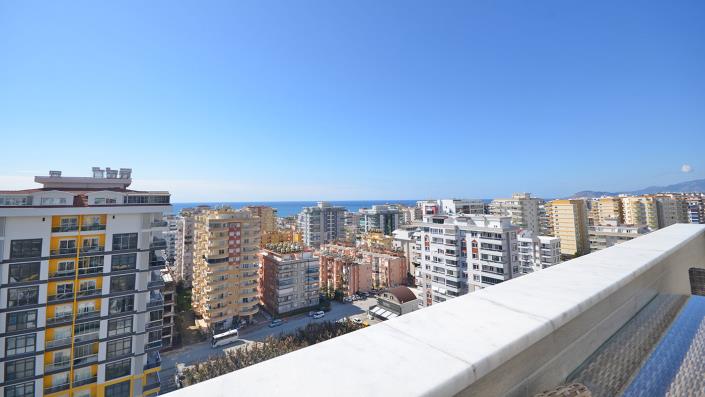 Image No.34-5 Bed Penthouse for sale