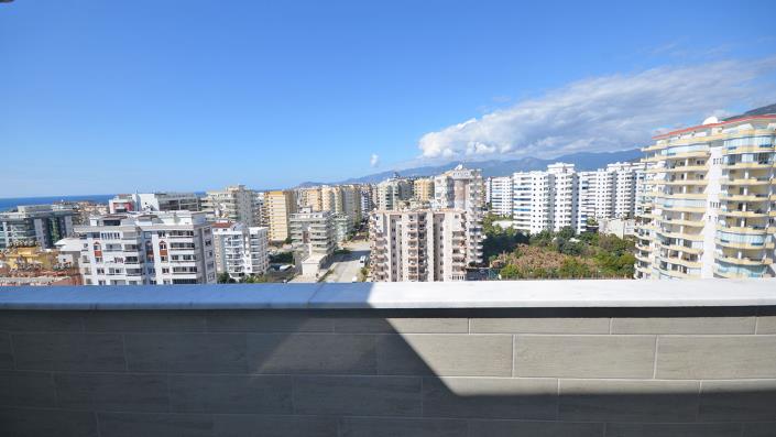 Image No.36-5 Bed Penthouse for sale