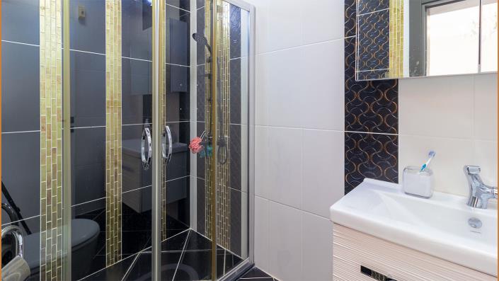 Image No.22-Villa / Détaché de 5 chambres à vendre à Kargicak