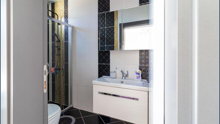 Image No.23-Villa / Détaché de 5 chambres à vendre à Kargicak