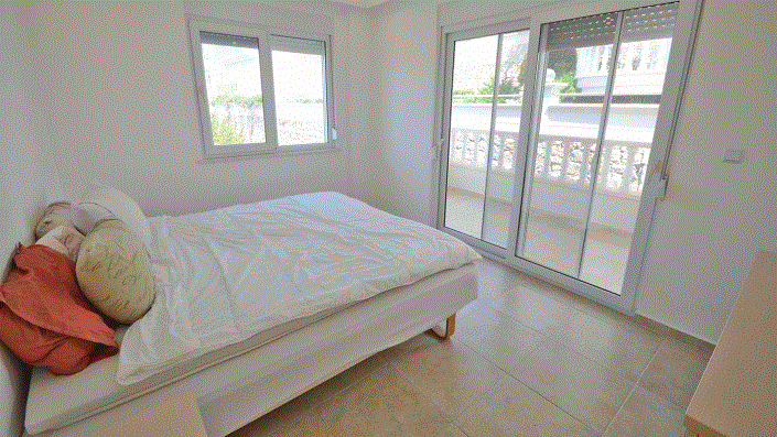 Image No.19-3 Bed Penthouse for sale