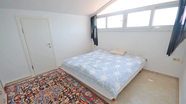 Image No.15-3 Bed Penthouse for sale