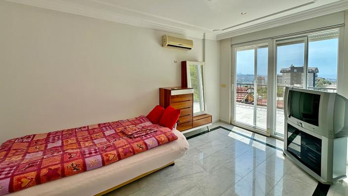 Image No.29-4 Bed Villa / Detached for sale