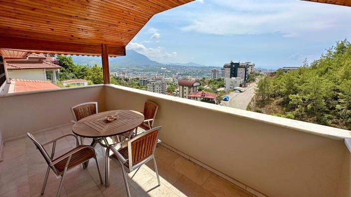 Image No.39-4 Bed Villa / Detached for sale