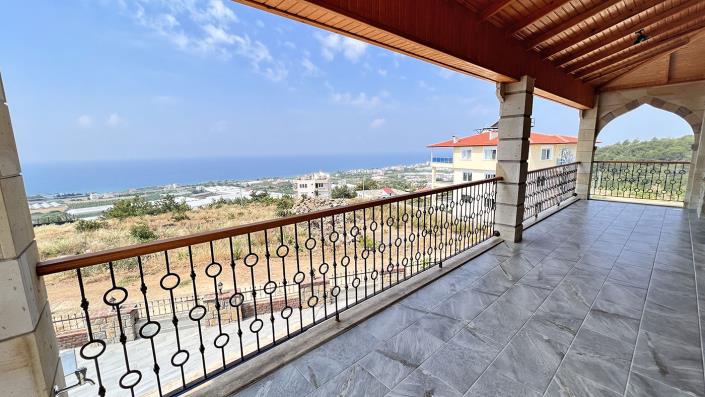 Image No.17-4 Bed Villa / Detached for sale