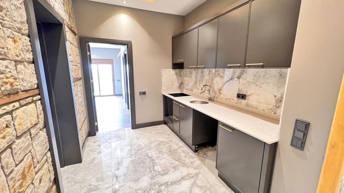 Image No.15-4 Bed Villa / Detached for sale