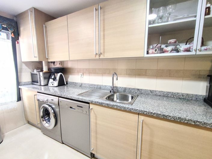 Image No.21-Propriété de 4 chambres à vendre à Oliva