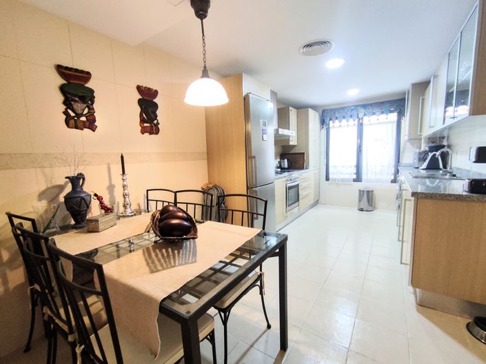 Image No.23-Propriété de 4 chambres à vendre à Oliva