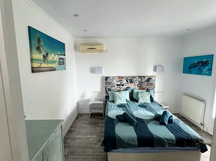 Image No.5-5 Bed Villa for sale