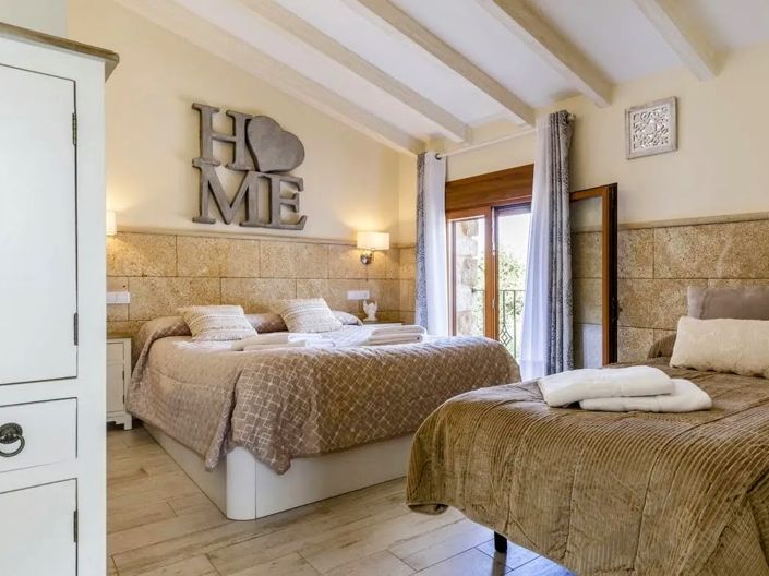 Image No.10-Villa de 12 chambres à vendre à Lliber