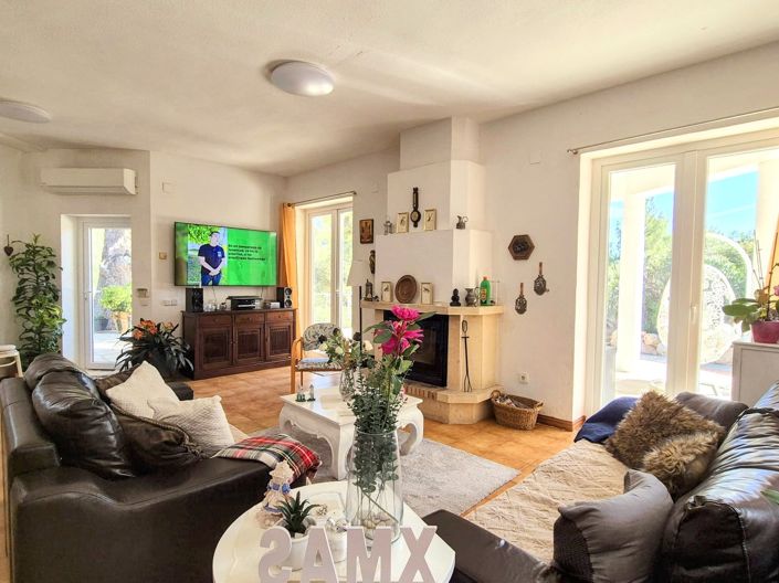 Image No.4-4 Bed Villa for sale