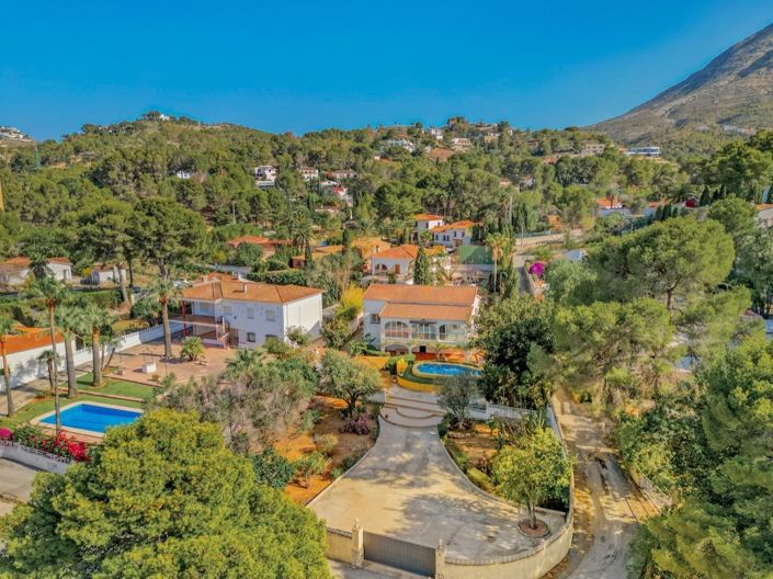 Image No.24-4 Bed Villa for sale