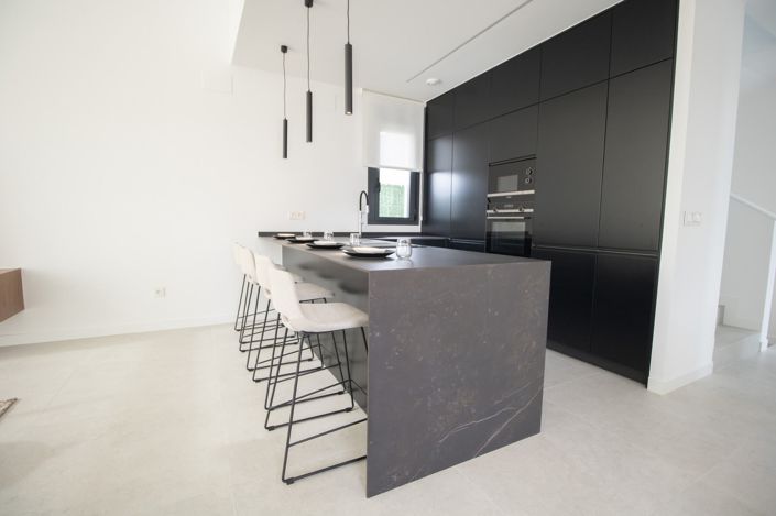 Image No.7-3 Bed Villa for sale