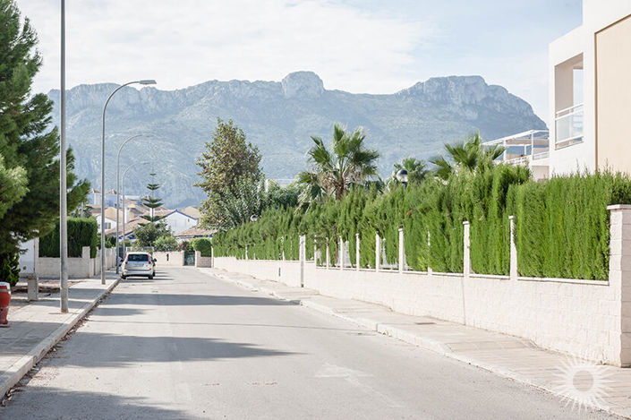 Image No.8-3 Bed Property for sale