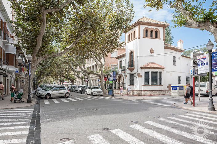 Image No.10-3 Bed Villa for sale