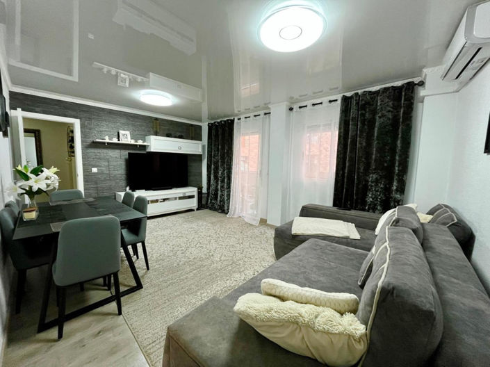 Image No.2-4 Bed Apartment for sale