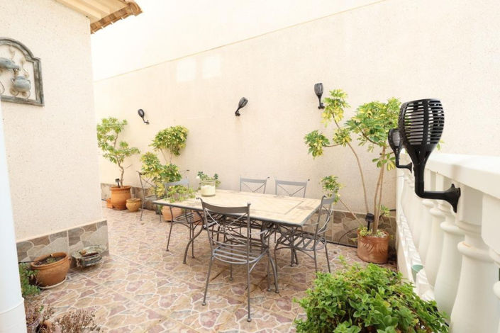 Image No.19-Villa de 2 chambres à vendre à Orihuela Costa