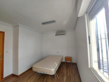 e894d6808c1aa2420af4xlarge