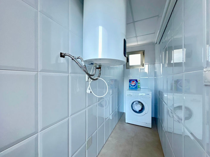 Image No.20-3 Bed Villa for sale