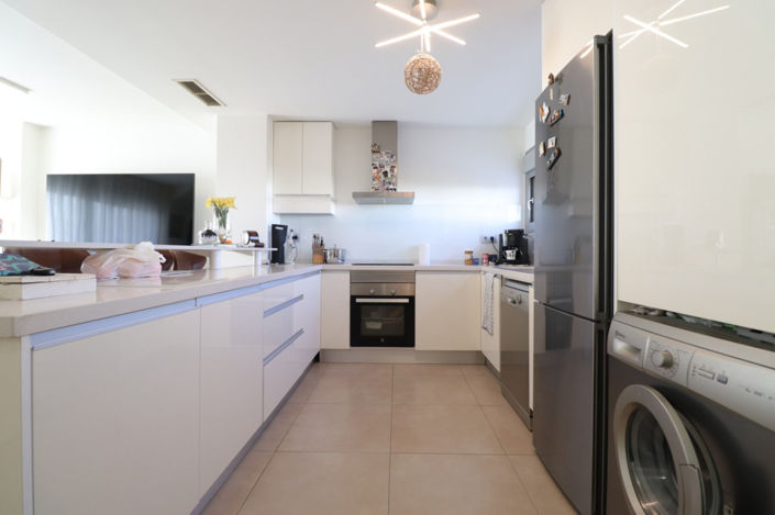 Image No.5-2 Bed Apartment for sale