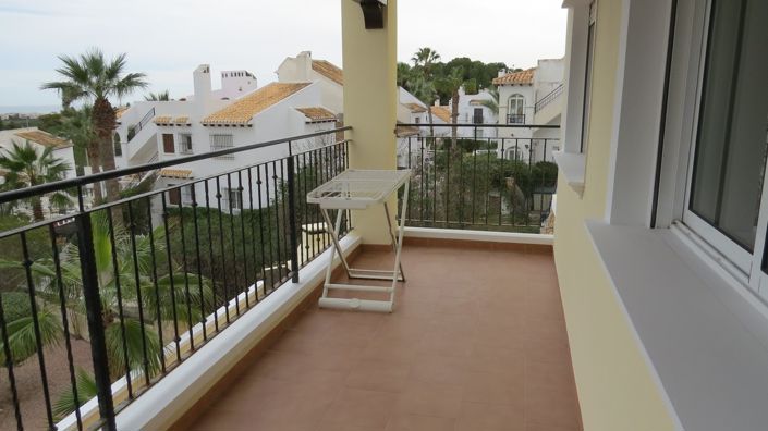 Image No.20-3 Bed Apartment for sale