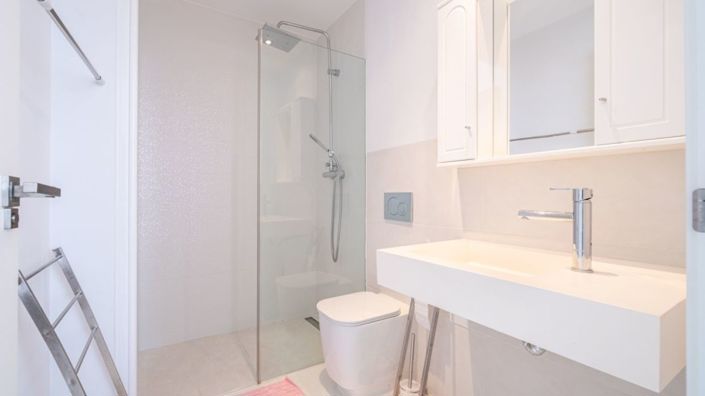 Image No.29-2 Bed Apartment for sale