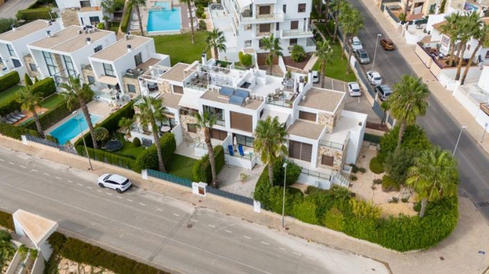 Image No.3-2 Bed Apartment for sale