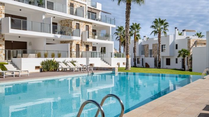 Image No.6-2 Bed Apartment for sale