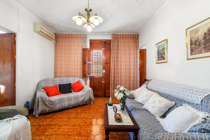 Image No.4-Villa de 4 chambres à vendre à Orihuela