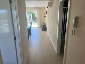 6b28b0d919724a3a64d0xlarge