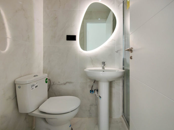 Image No.22-2 Bed Apartment for sale