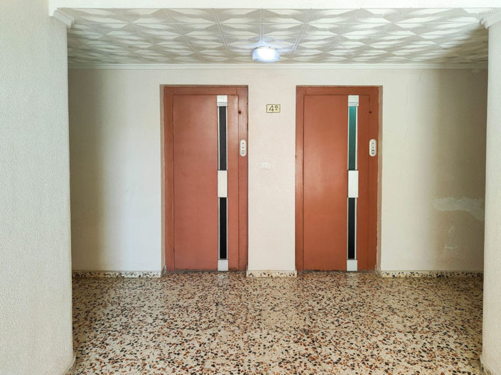 Image No.30-2 Bed Apartment for sale