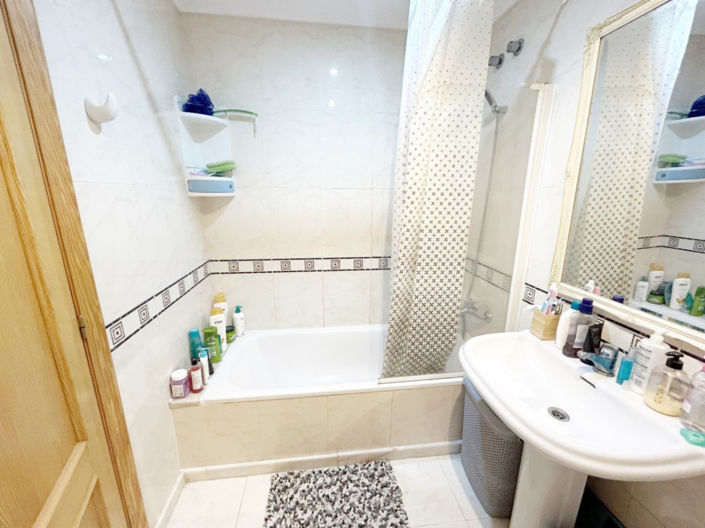 Image No.13-2 Bed Apartment for sale