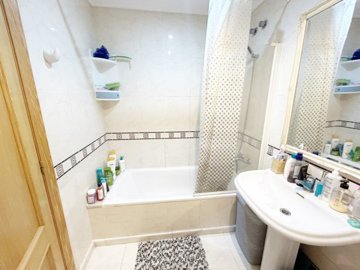 b4e103ea2e051c6d0723xlarge